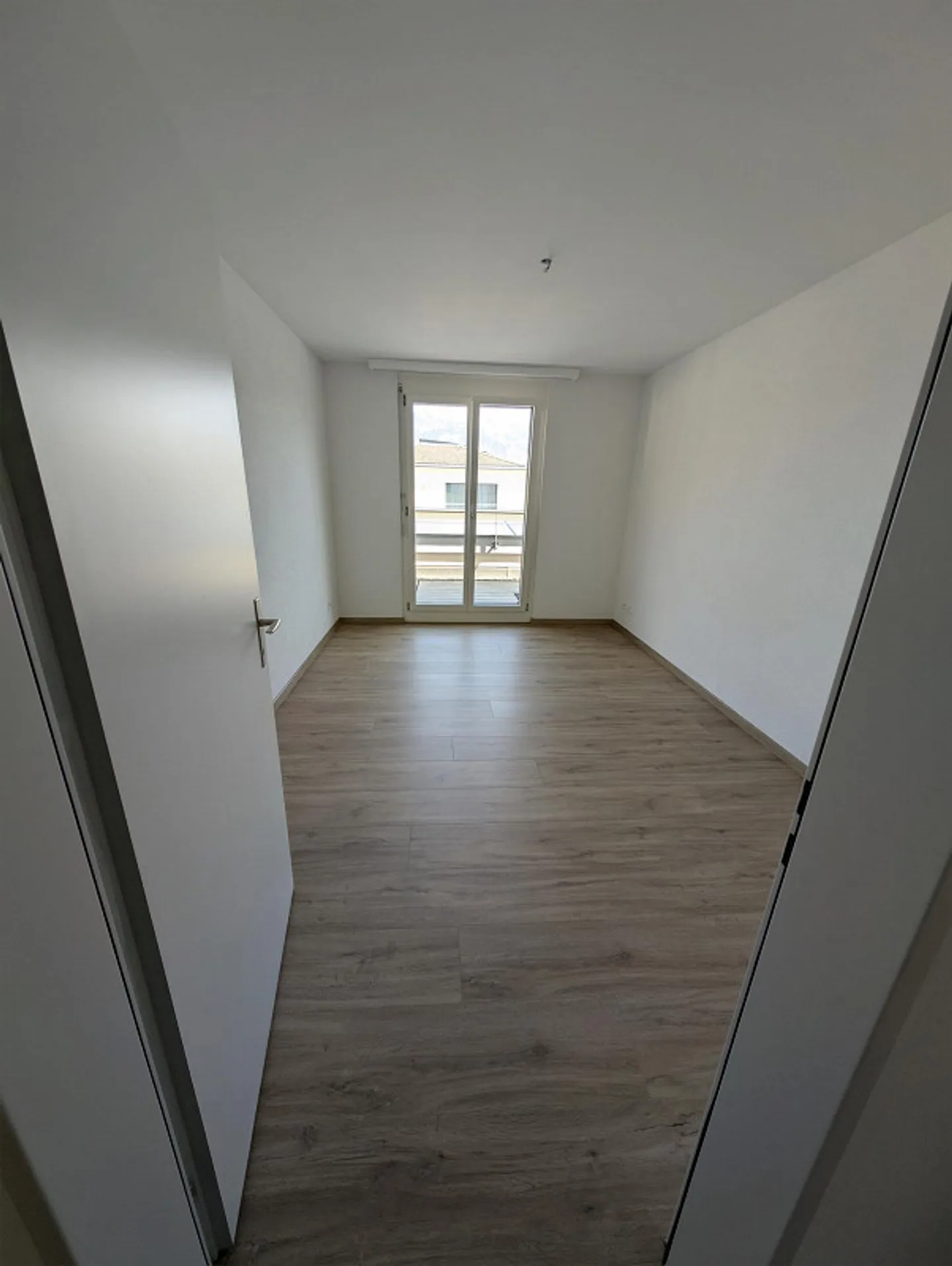 Wunderschöne Attika Wohnung mit Terrasse - Foto 13 von 27
