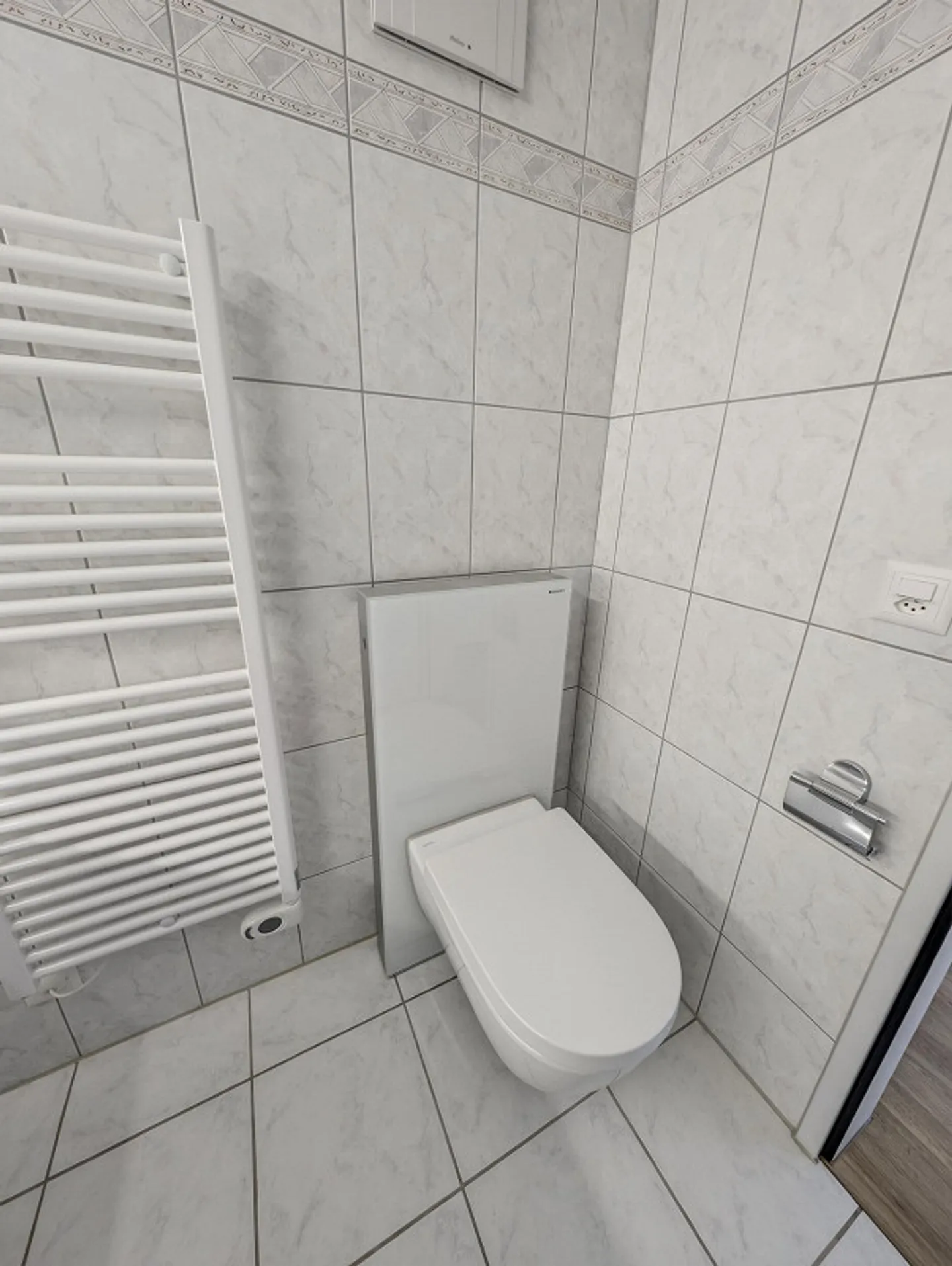 Wunderschöne Attika Wohnung mit Terrasse - Foto 16 von 27