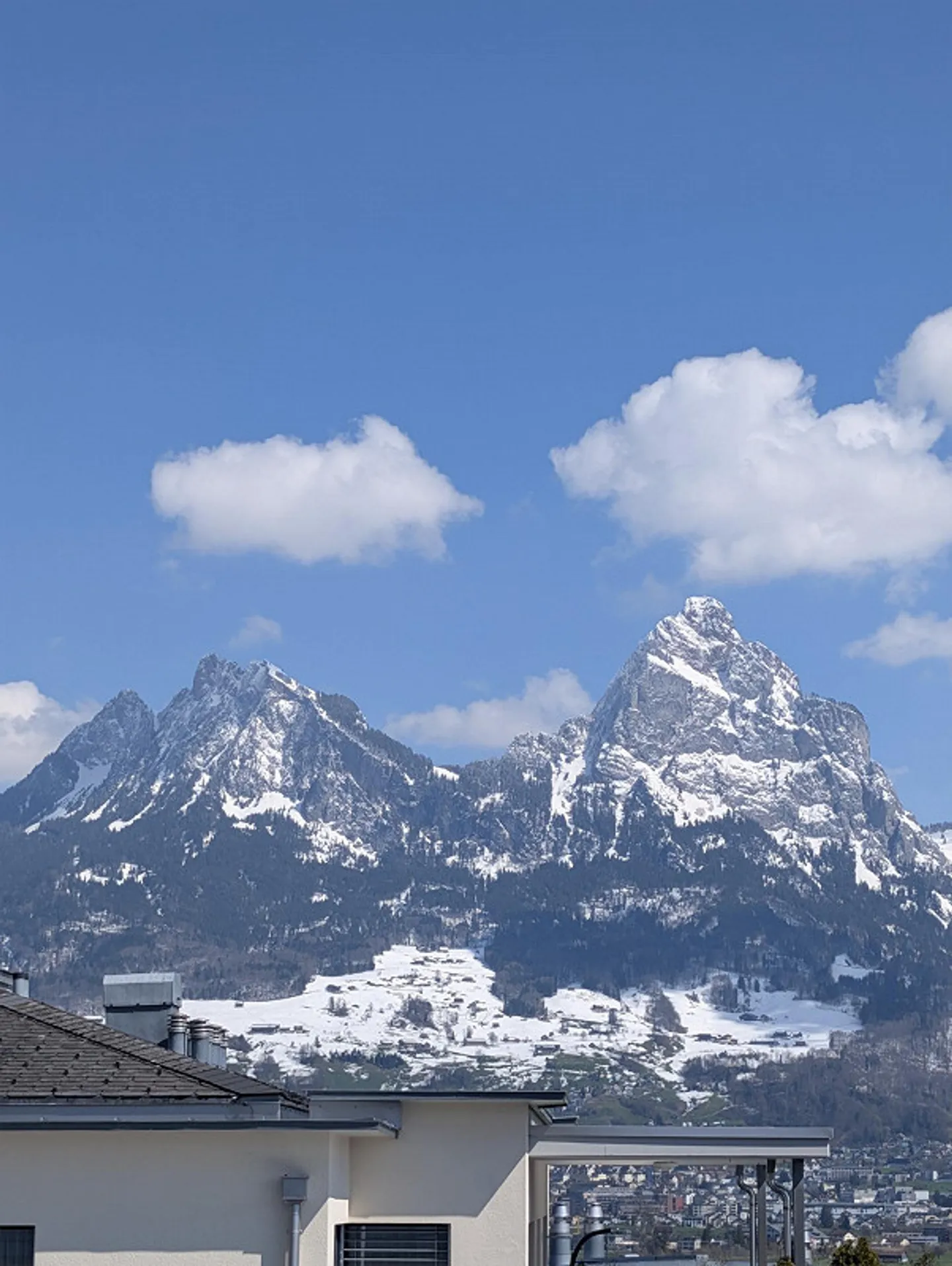 Wunderschöne Attika Wohnung mit Terrasse - Foto 5 von 27