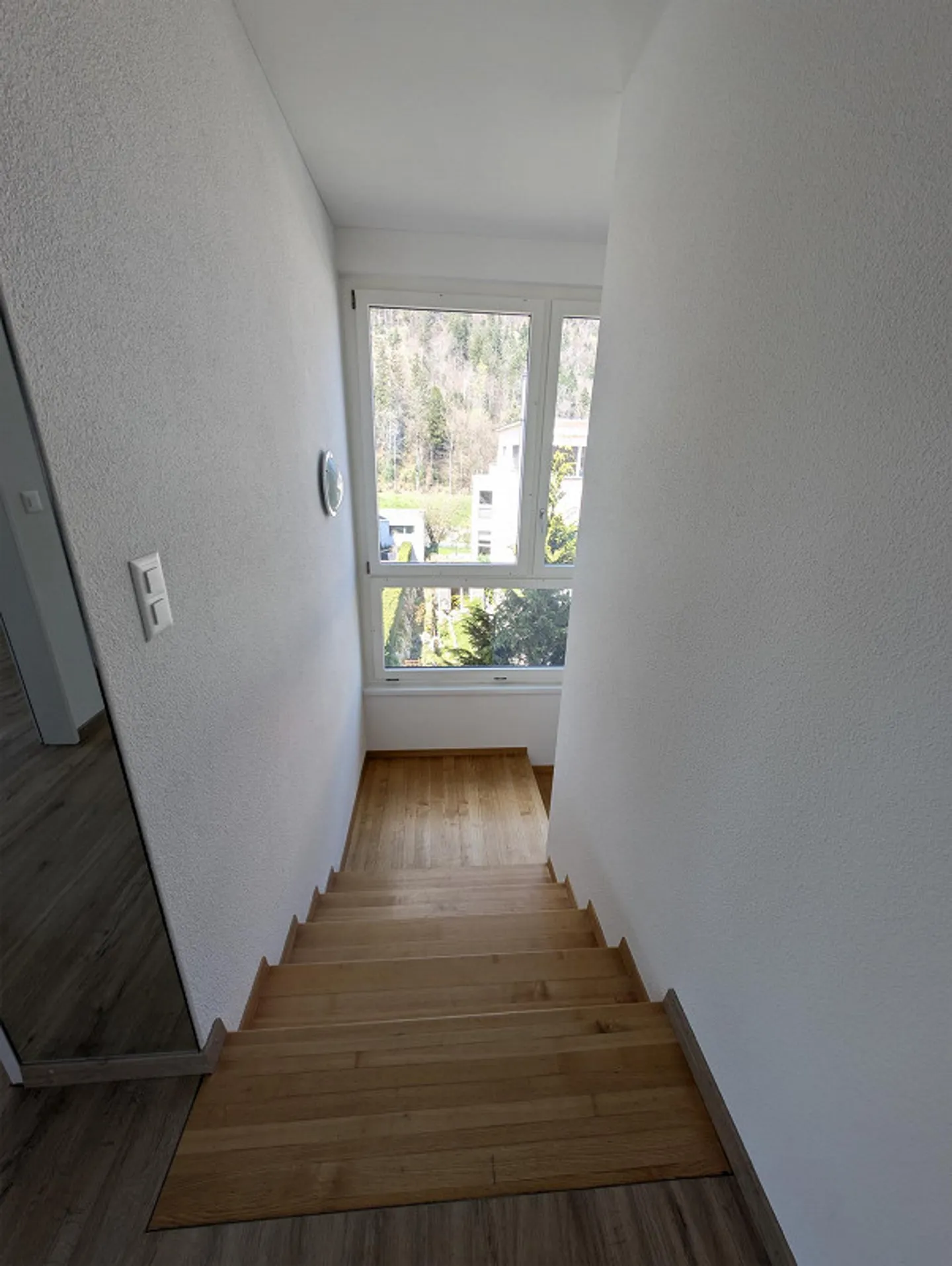 Wunderschöne Attika Wohnung mit Terrasse - Foto 6 von 27