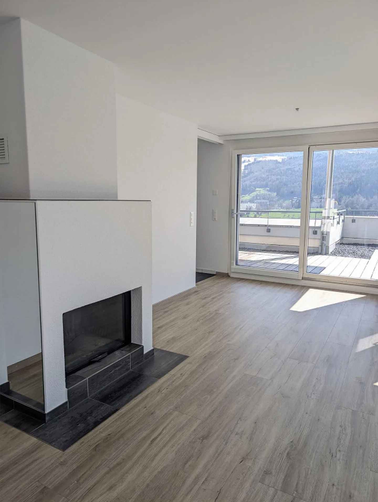 Wunderschöne Attika Wohnung mit Terrasse - Foto 24 von 27