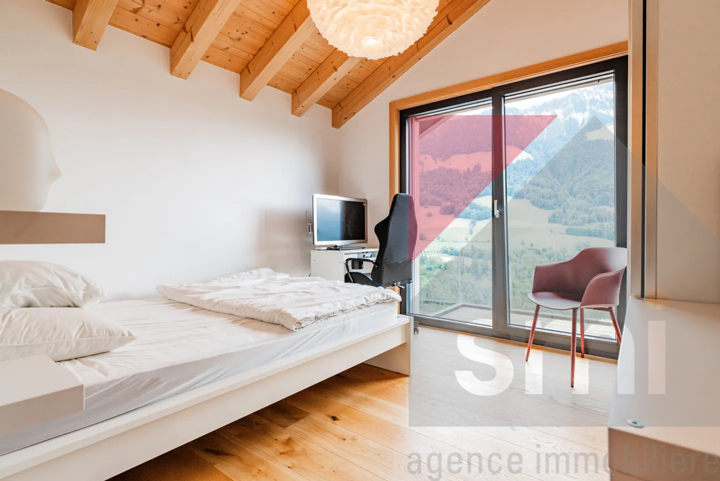 The Charm of the Forest, the Demands of Modernity in Châtel-sur-Montsalvens - Photo 16 of 20