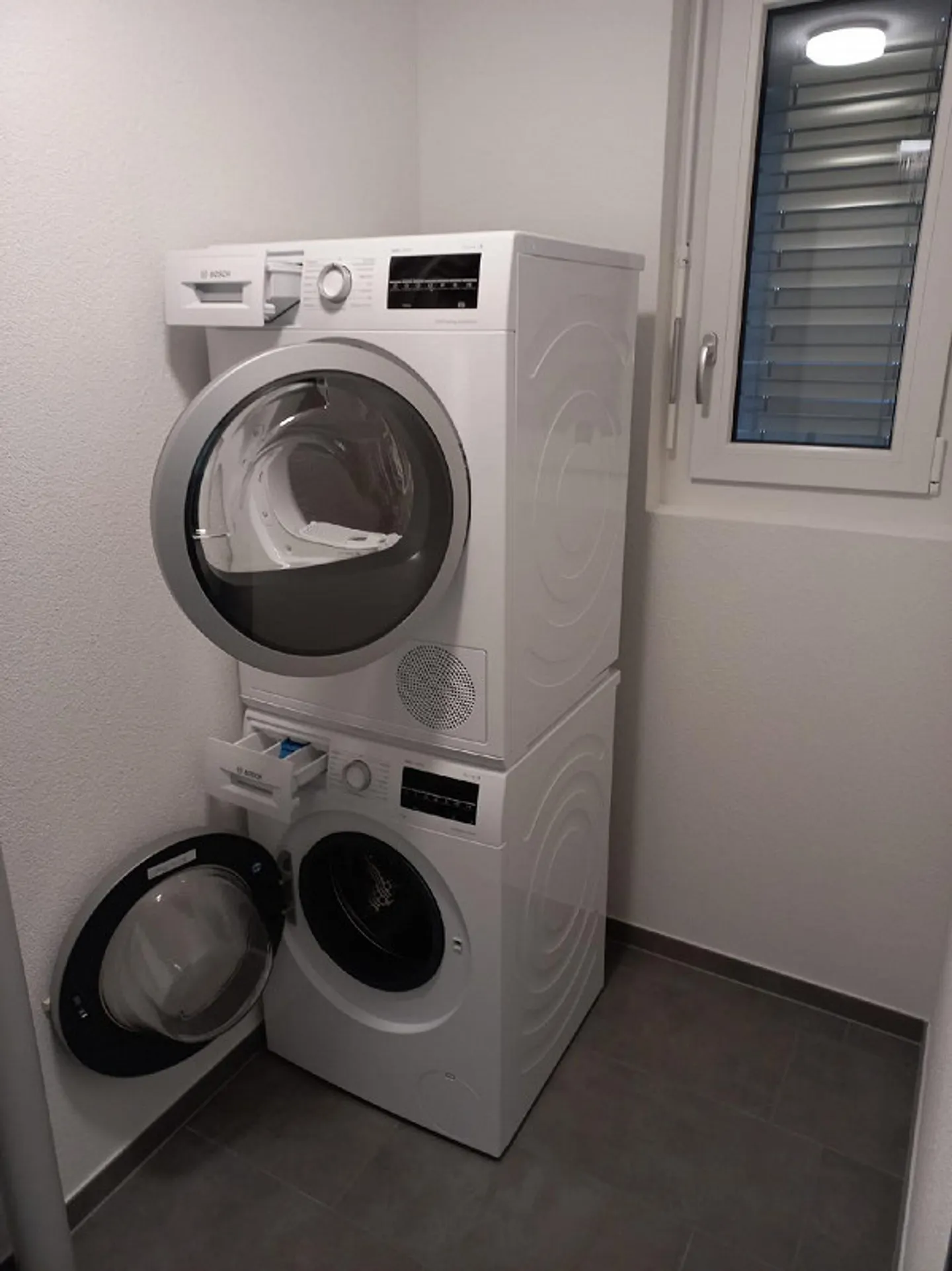 Very large 4.5 room apartment 148 m2 for rent, built in 2022 - Photo 15 of 17