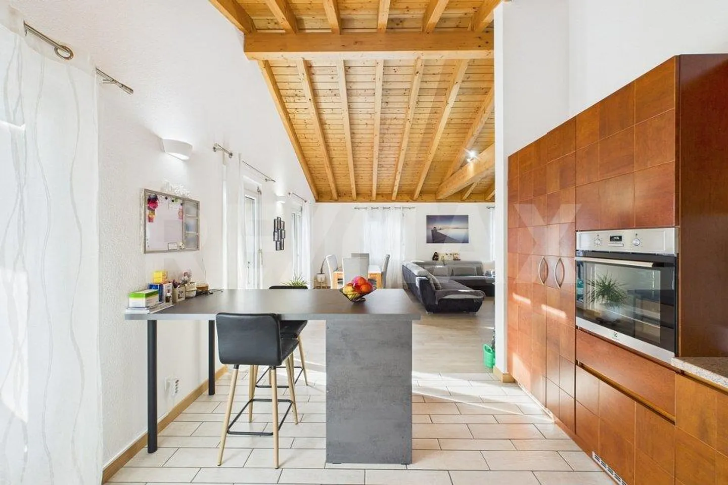 3½ Zimmer Wohnung im ersten Stock mit Studio - Foto 5 von 13