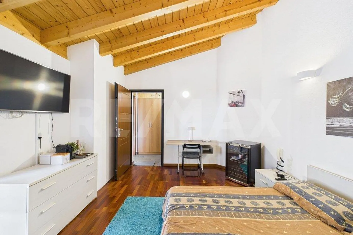 3½ Zimmer Wohnung im ersten Stock mit Studio - Foto 12 von 13