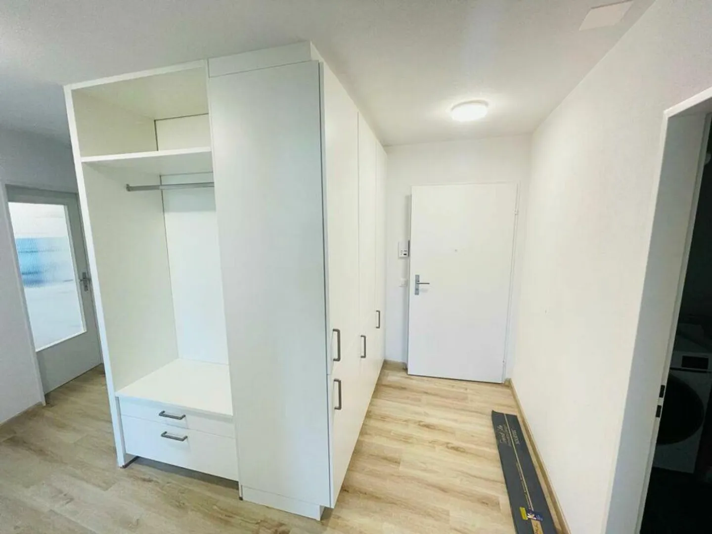 Renovated 3.5 Room Apartment in Herblingen - Photo 11 of 11