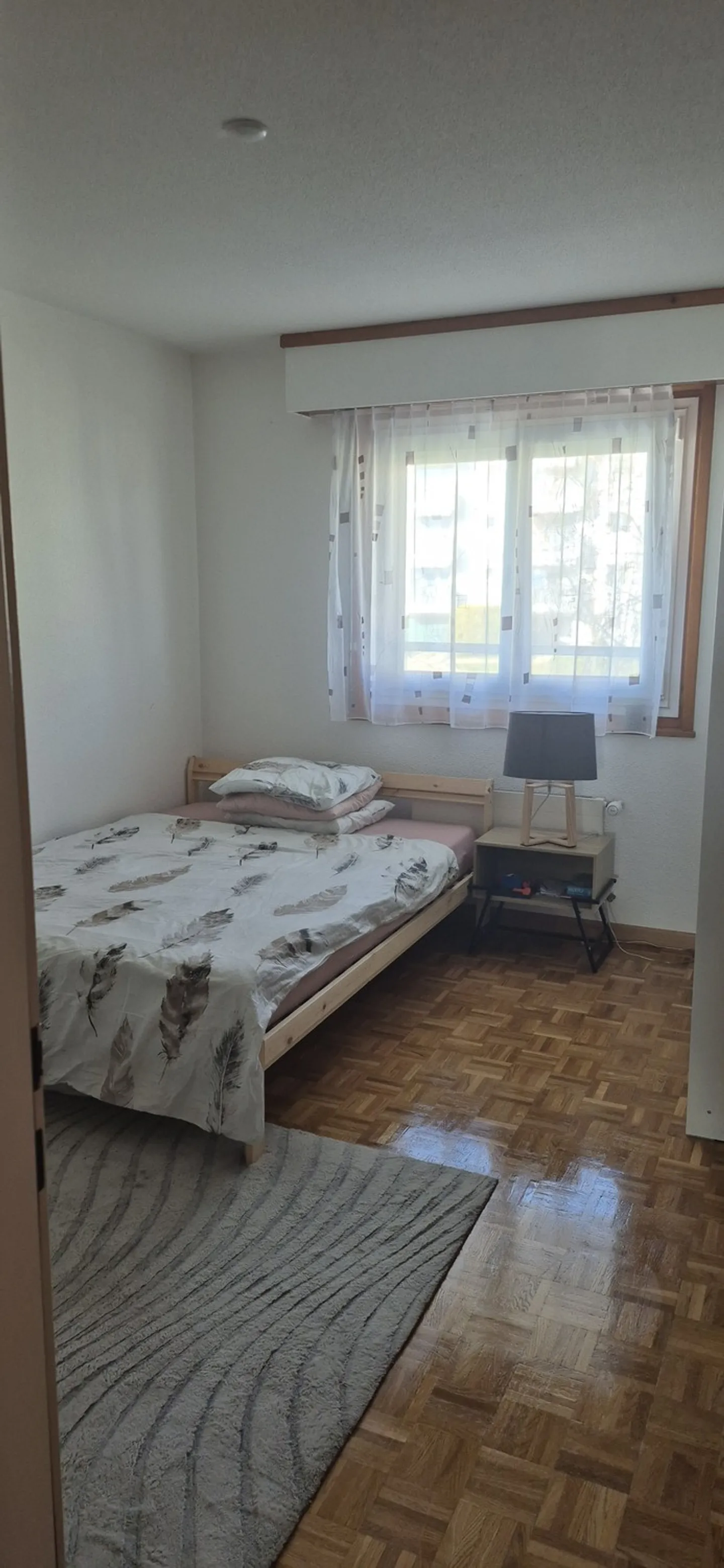 Chambre à Louer avec Vue sur le Lac - Photo 5 sur 8