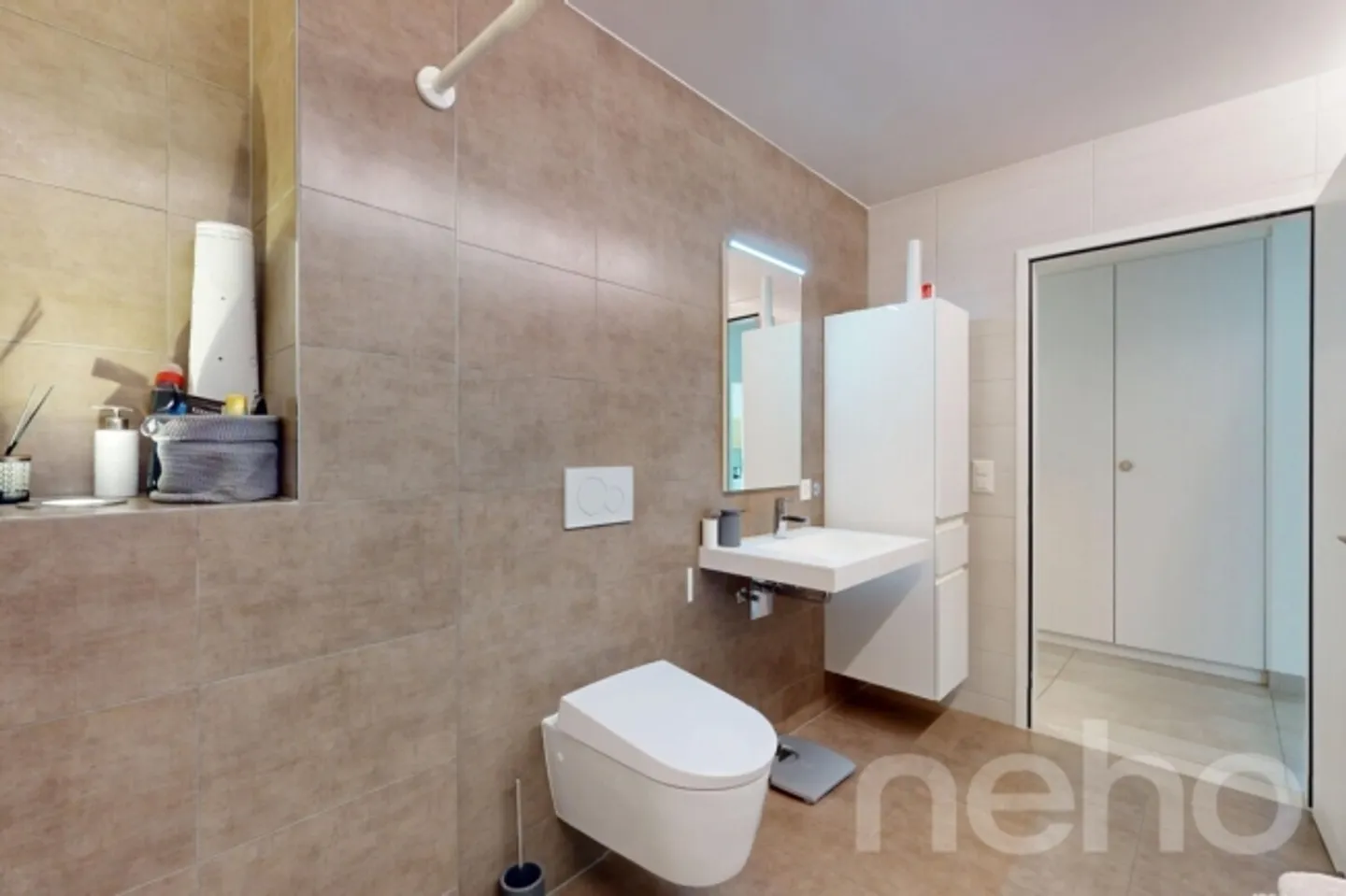 Magnifique appartement de 4.5p avec balcon, garage et vue! - Photo 10 sur 12