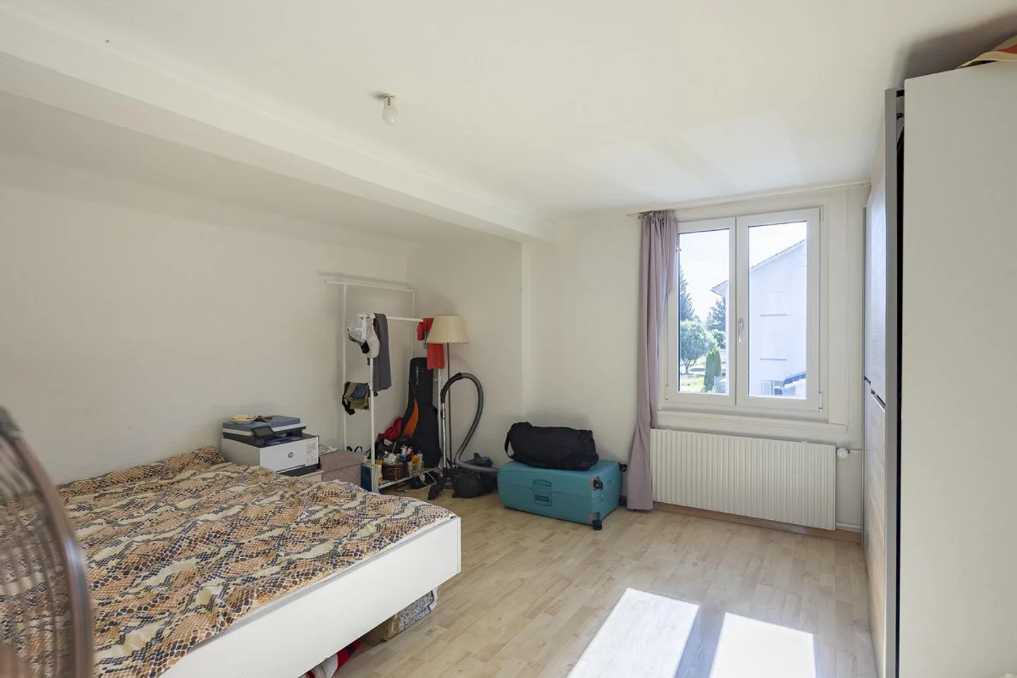 Fully Rented Multi-Family House with Eight Apartments - Photo 6 of 13