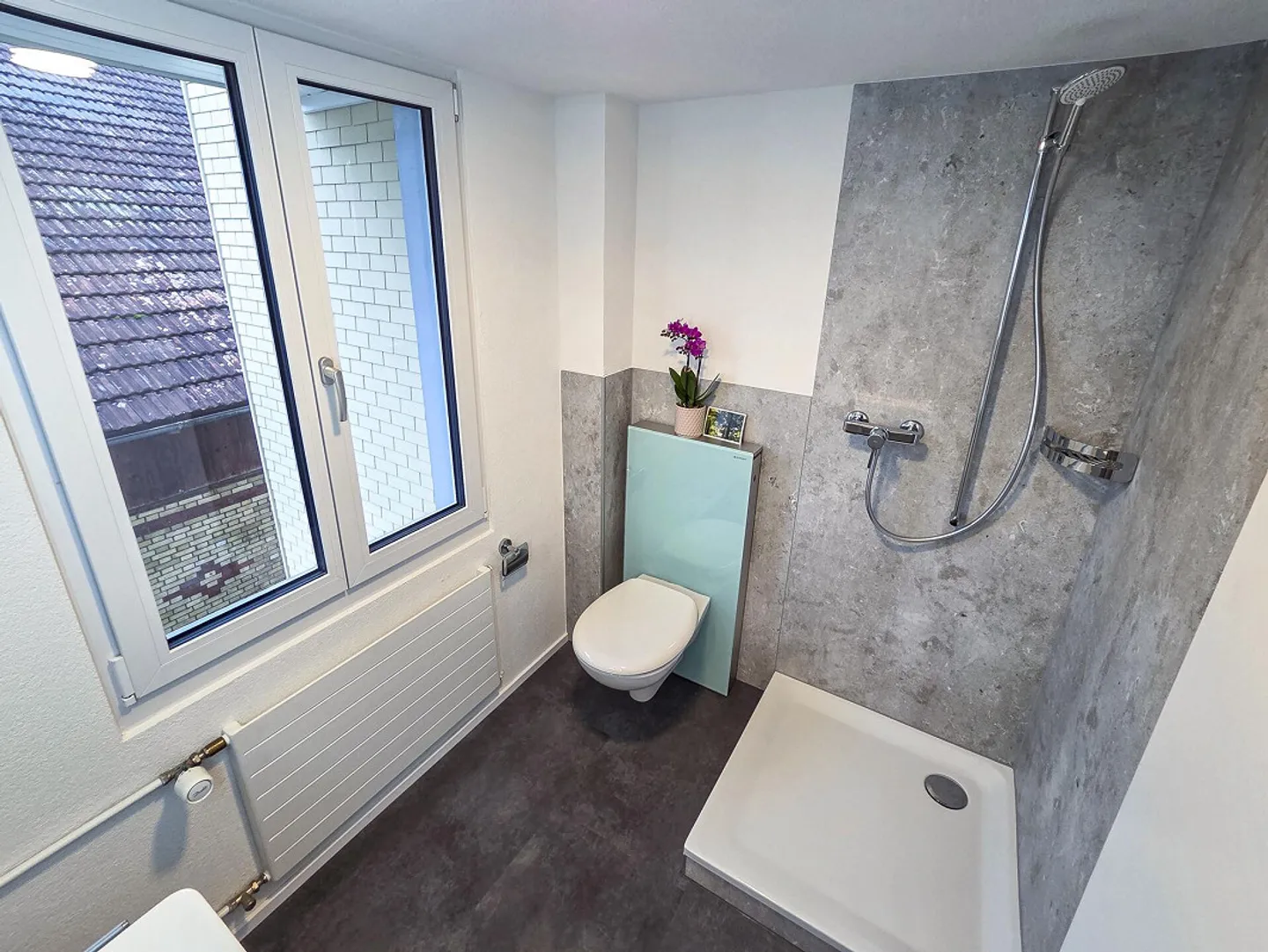 Fully Rented Multi-Family House with Eight Apartments - Photo 12 of 13