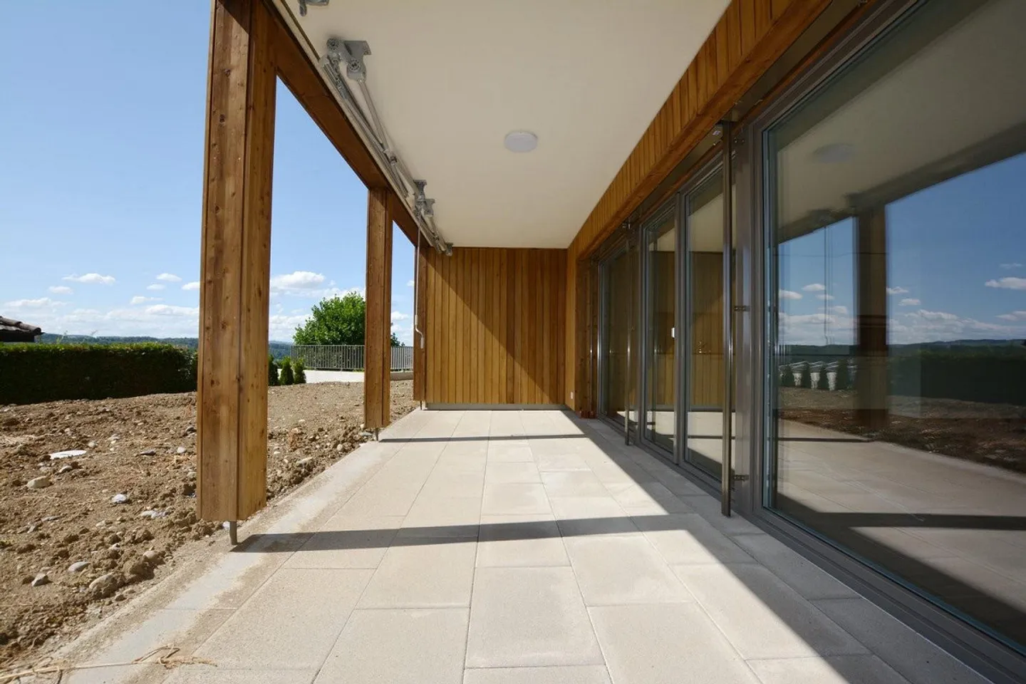 Elegant Garden Apartment in the Center of Oberlunkhofen - Photo 1 of 8