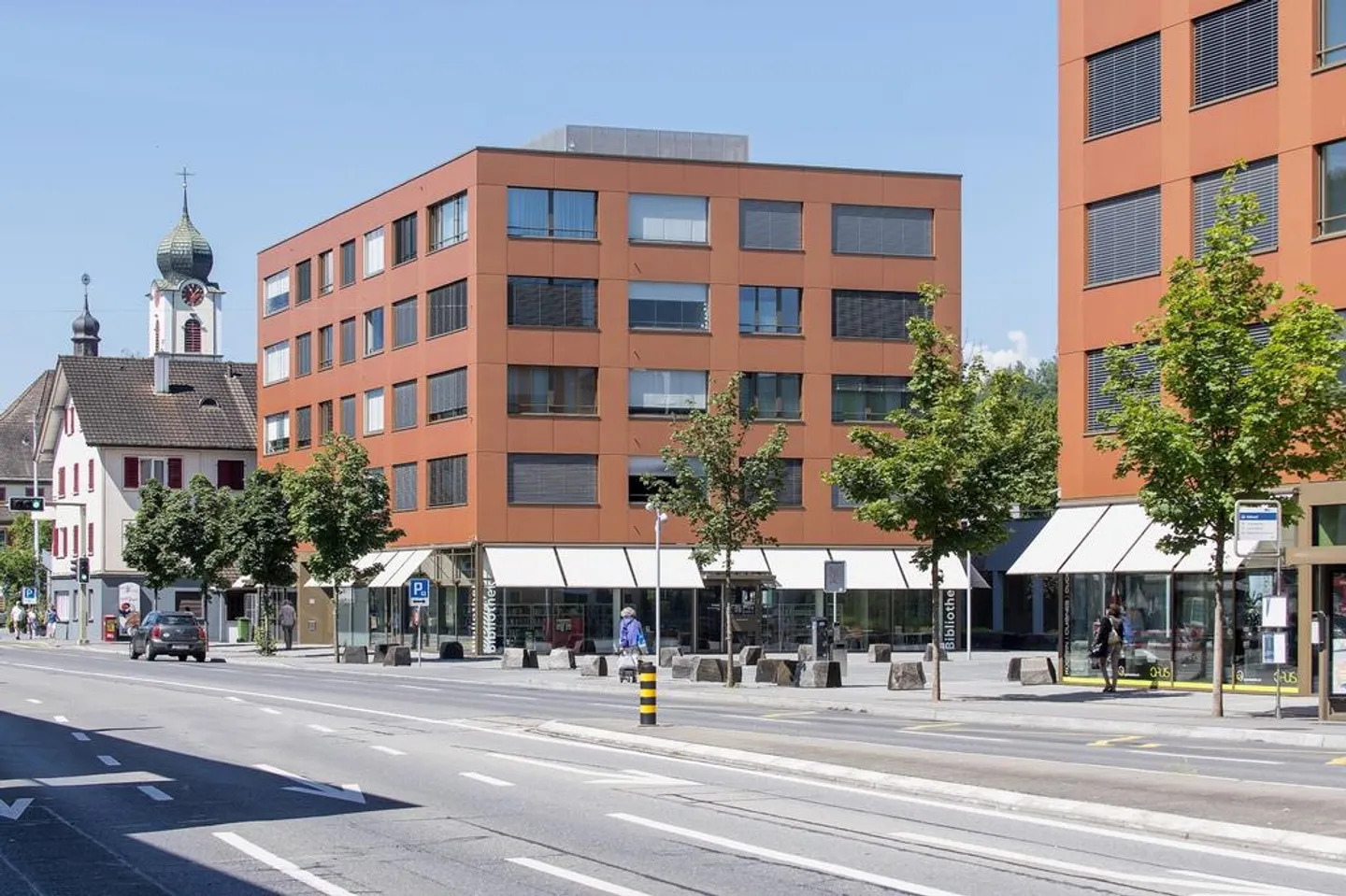 Appartamento moderno di 3,5 locali in posizione centrale - Foto 2 di 9