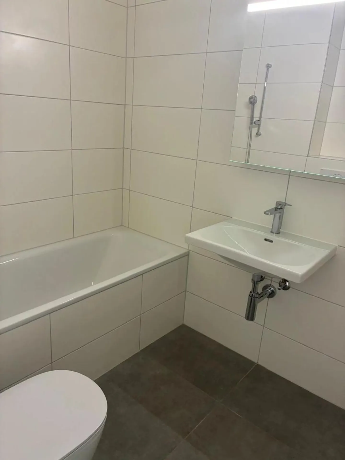 Appartement rénové à Lausanne - Photo 5 sur 6