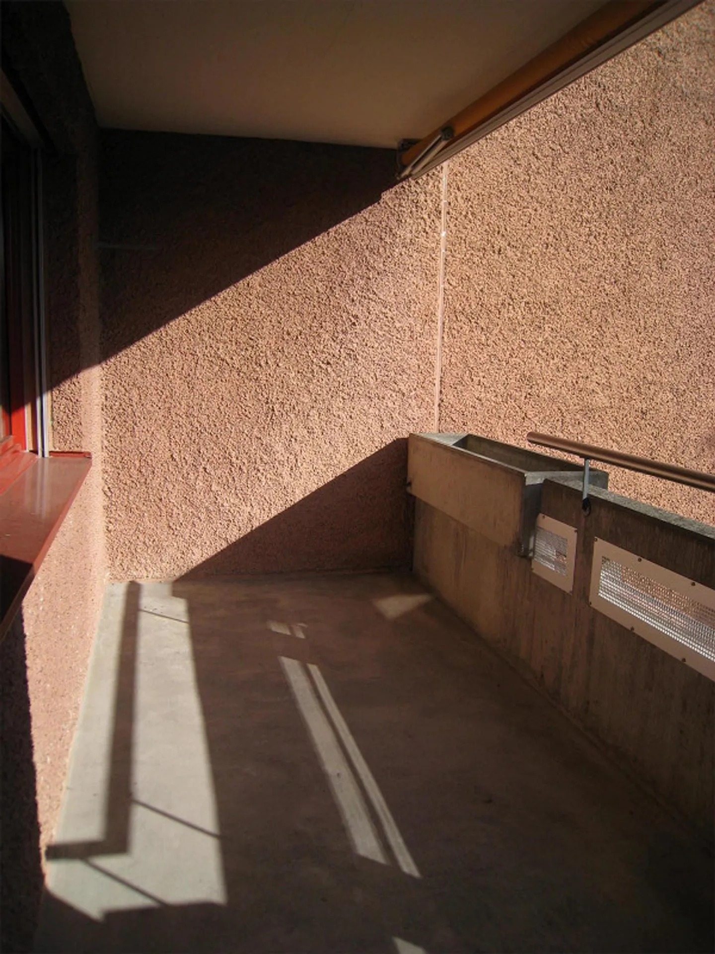 Spacious apartment in a beautiful location! "Rent without deposit" - Photo 8 of 8