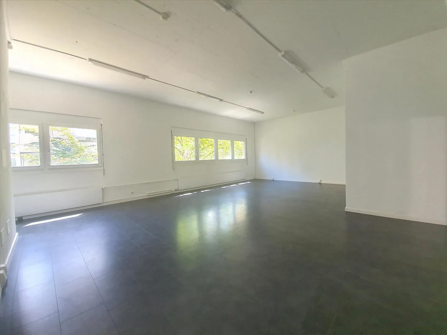 Vous cherchez un espace de bureau à Bâle Dreispitz ? - Photo 4 sur 7