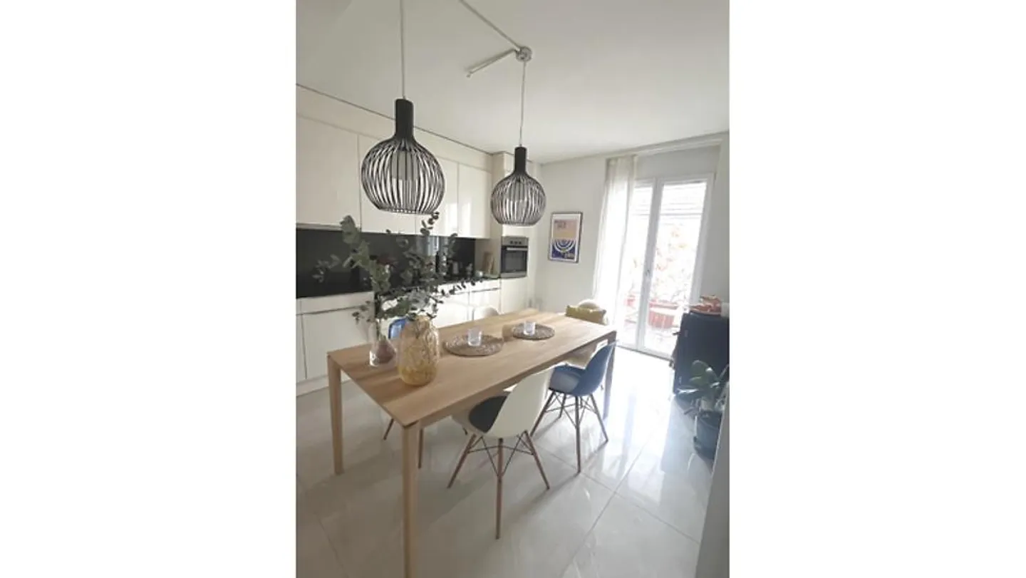 APPARTEMENT 3½ PIÈCES À ZURICH - DISTRICT 3 WIEDIKON, MEUBLÉ, TEMPORAIRE - Photo 4 sur 7