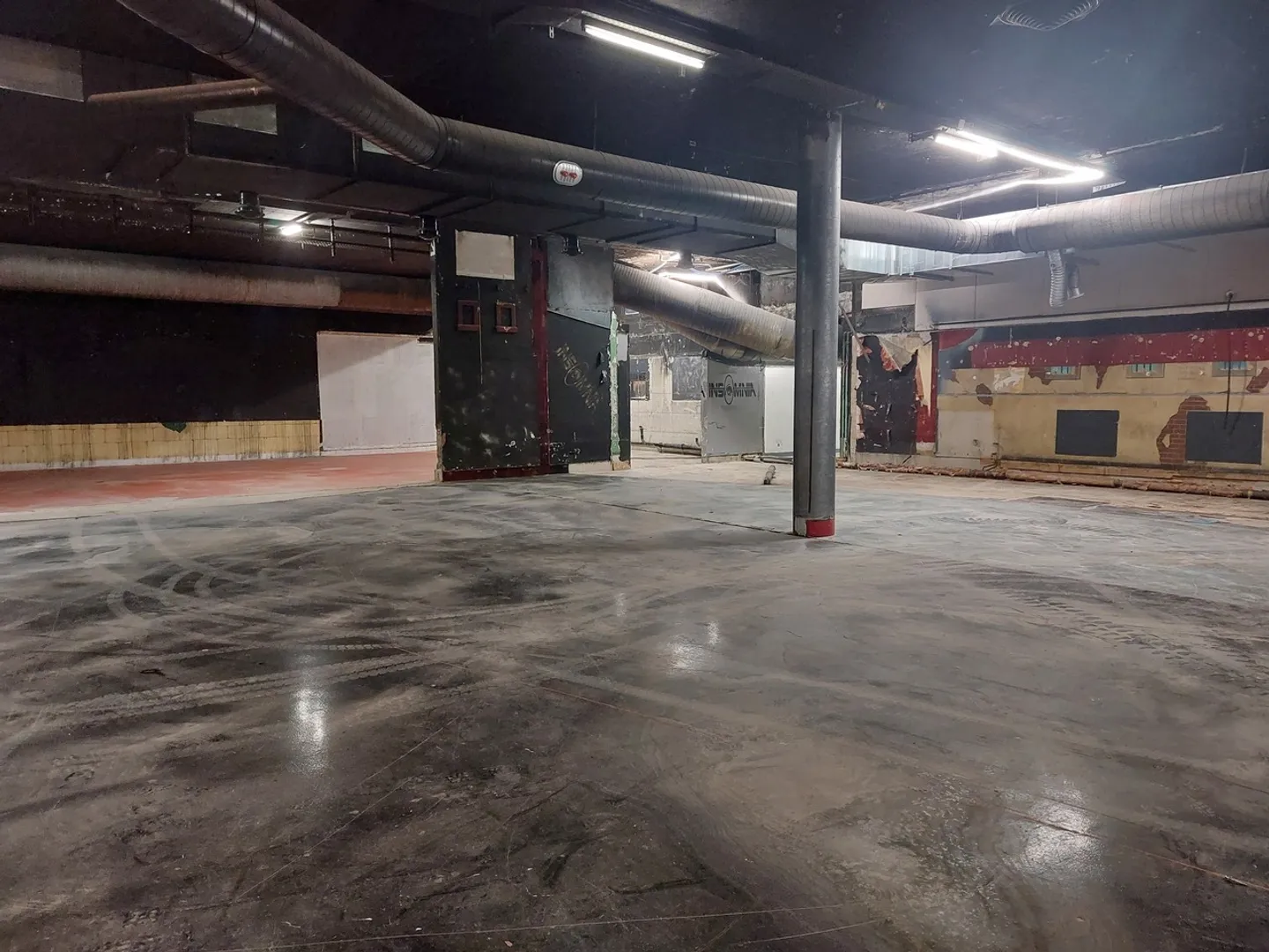 Commercial space - High potential - Good location with visibility - Photo 4 of 4