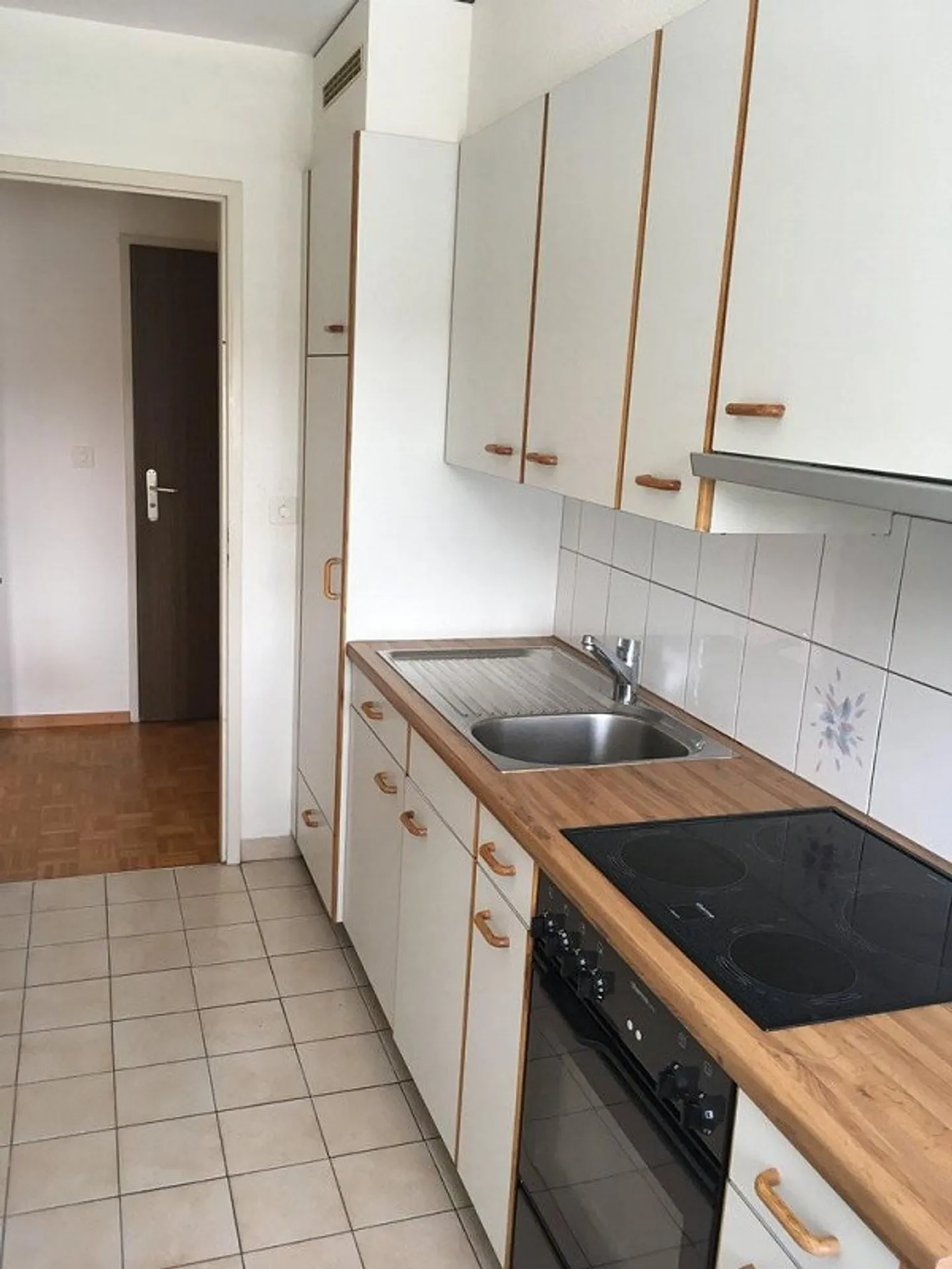 Get yourself accommodation close to all amenities - Photo 3 of 7