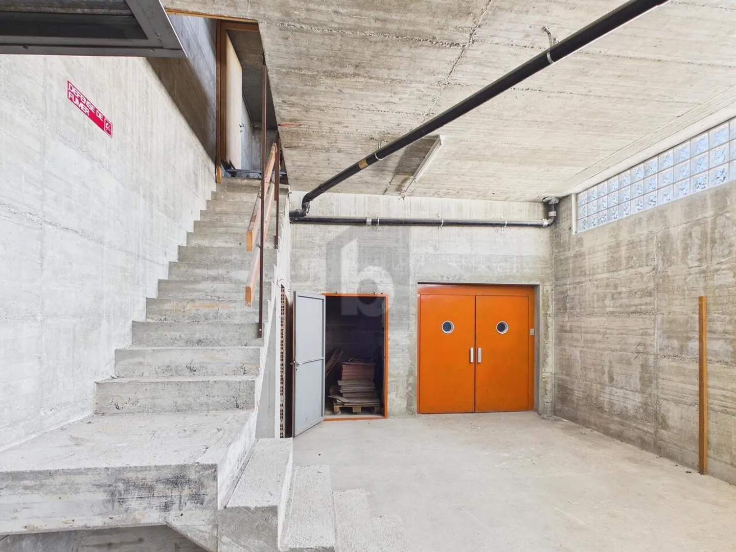 POTENTIAL IN THE HEART OF THE STATION - Photo 5 of 6