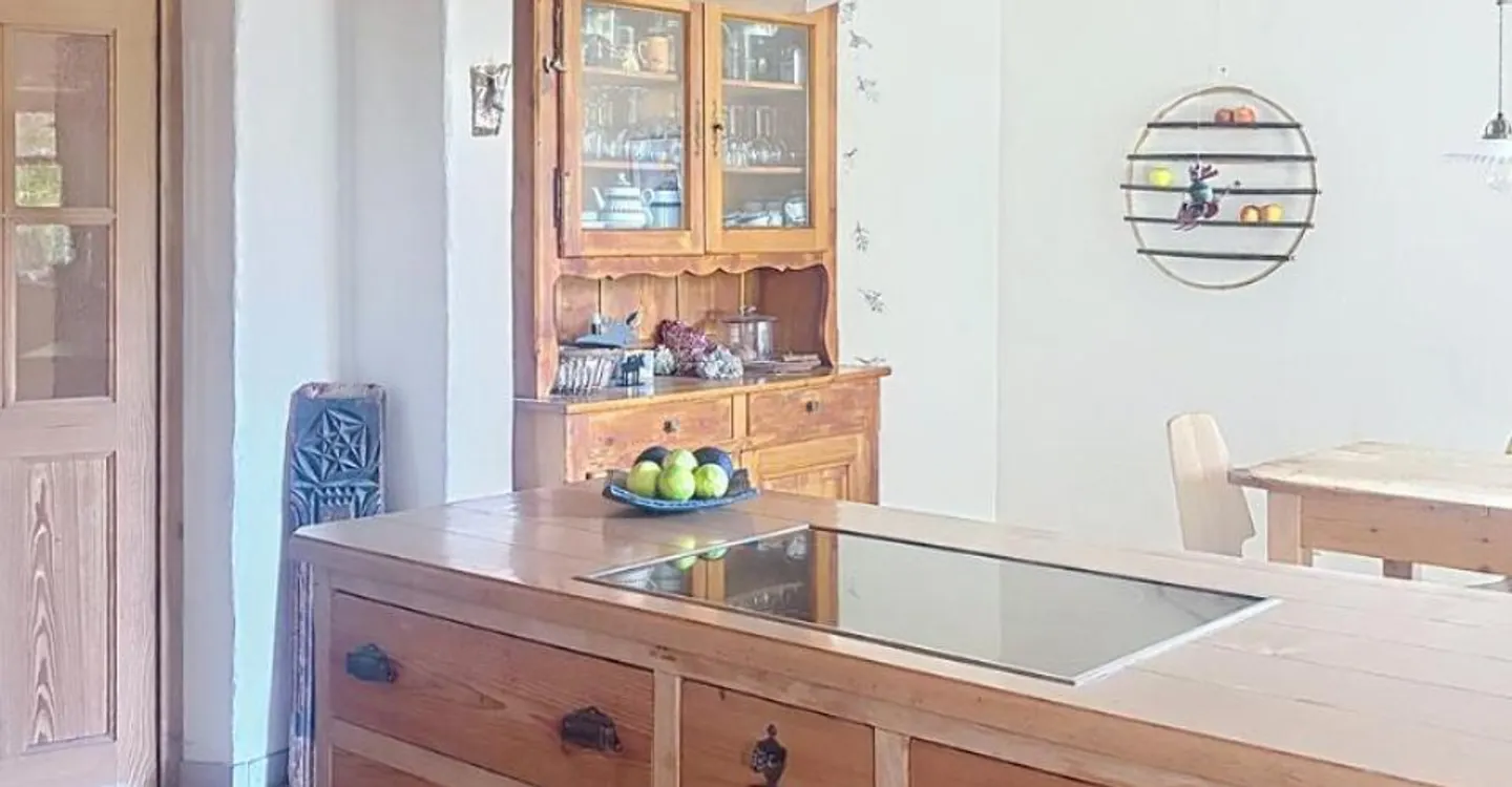 Charming Farmhouse in Broye-Vully - Photo 6 of 12