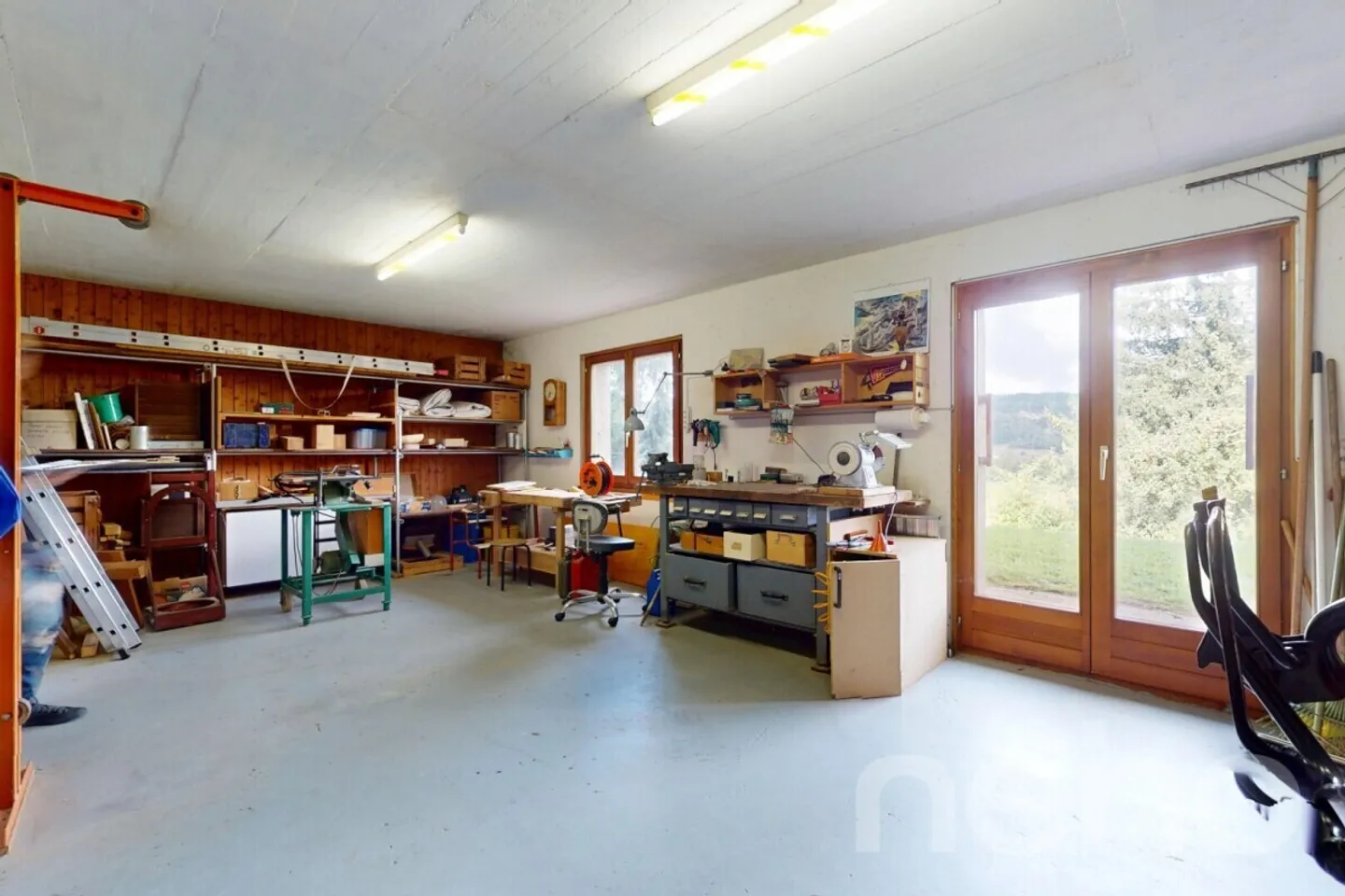 Licht, Raum und Potenzial: Charmante Einfamilienvilla mit Garten - Foto 11 von 12
