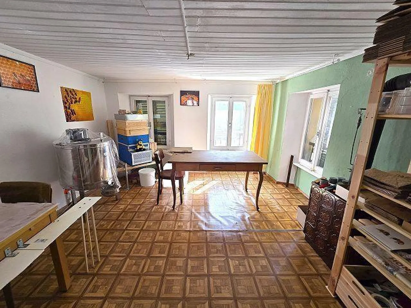 Grande casa di villaggio da ristrutturare in una posizione centrale, tranquilla e soleggiata ... - Foto 2 di 34