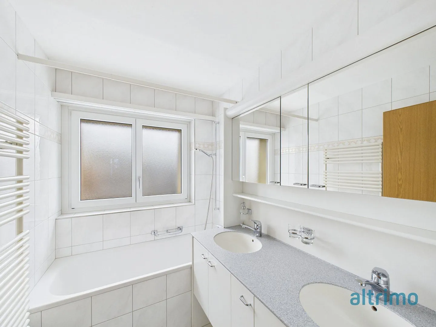 Spacious 4.5-room apartment near the center - Photo 7 of 9