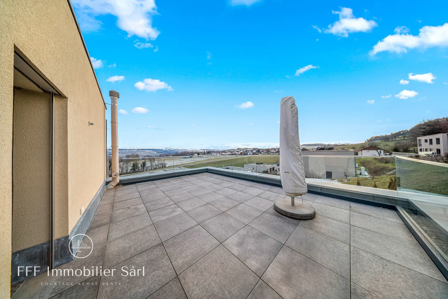 Magnifica casa dal design contemporaneo - Foto 22 di 24