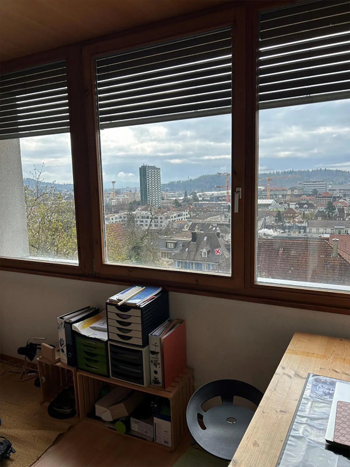Appartamento affascinante con accesso privato in un tranquillo quartiere residenziale - Foto 5 di 10