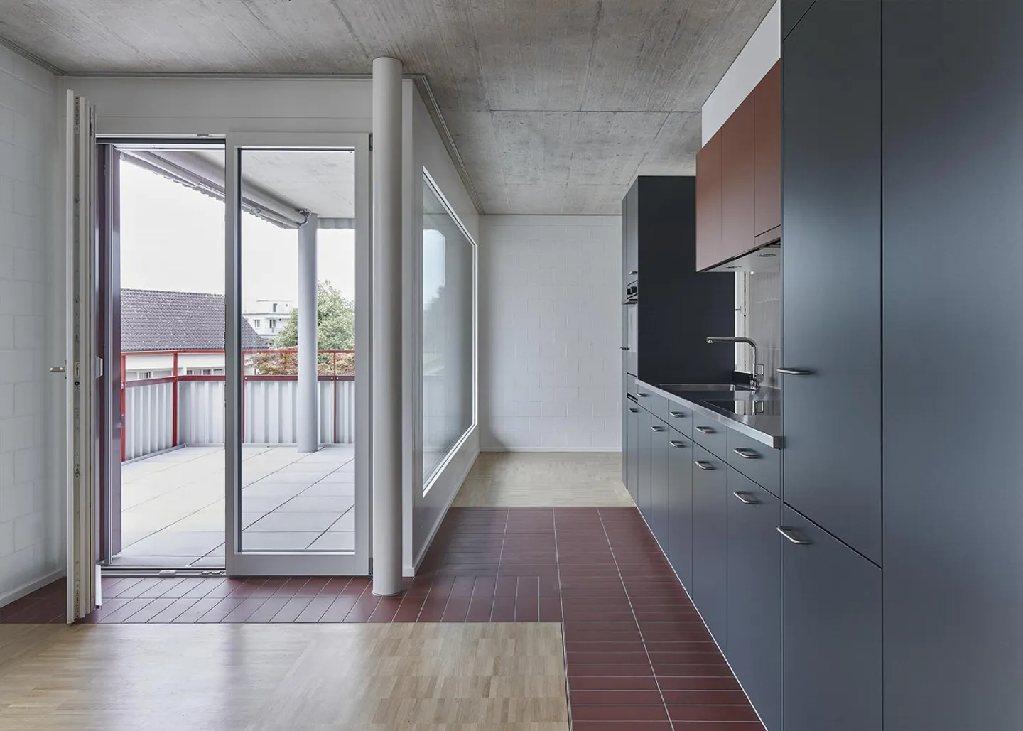 Modern 4.5 Room Cooperative Apartment - Photo 2 of 4