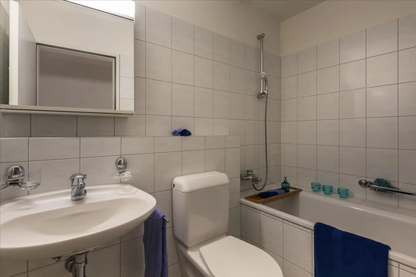 Your Apartment, Your Paradise! - Photo 6 of 9
