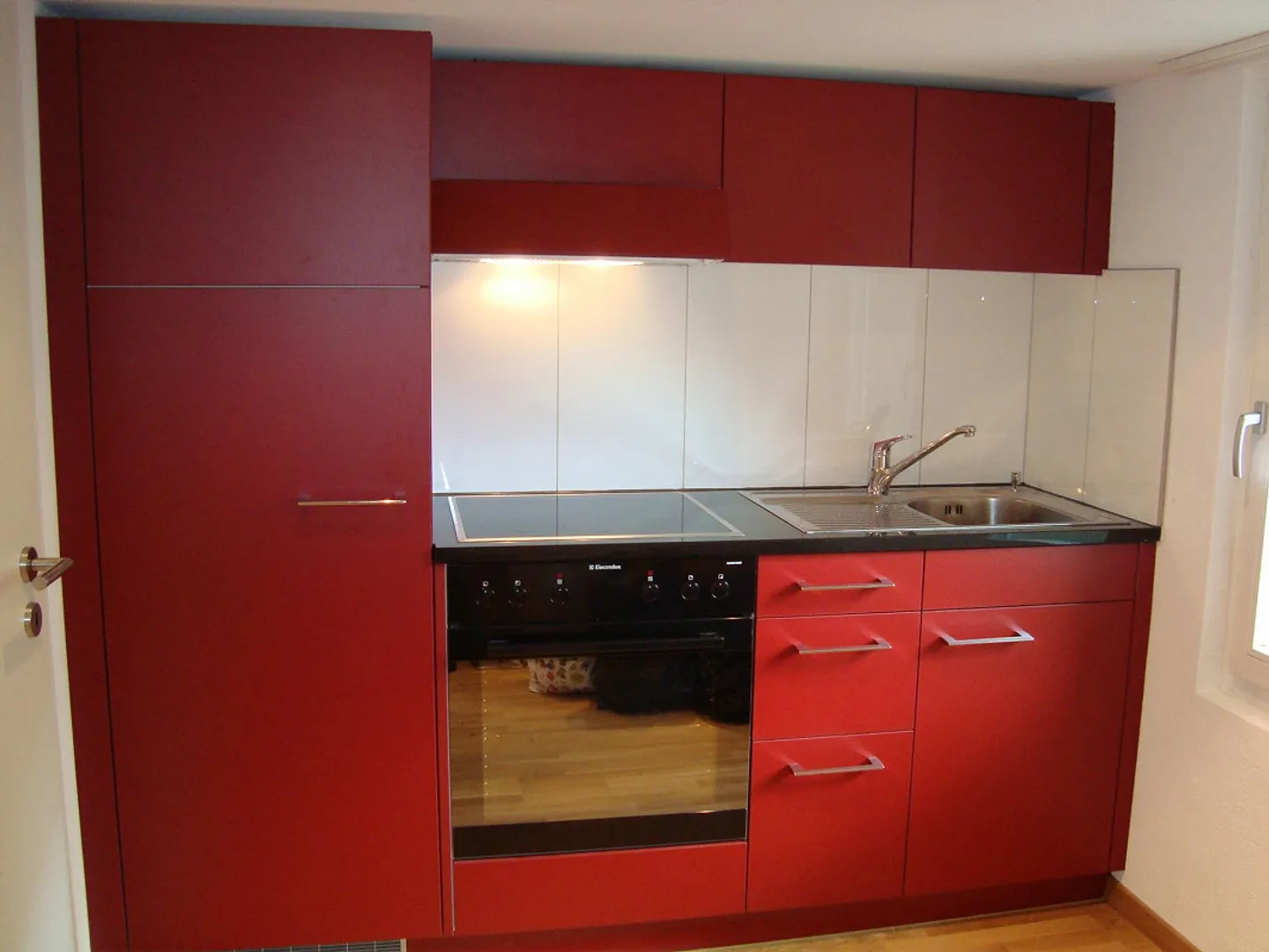 Bel appartement lumineux de 2,5 pièces en ville - Photo 1 sur 5