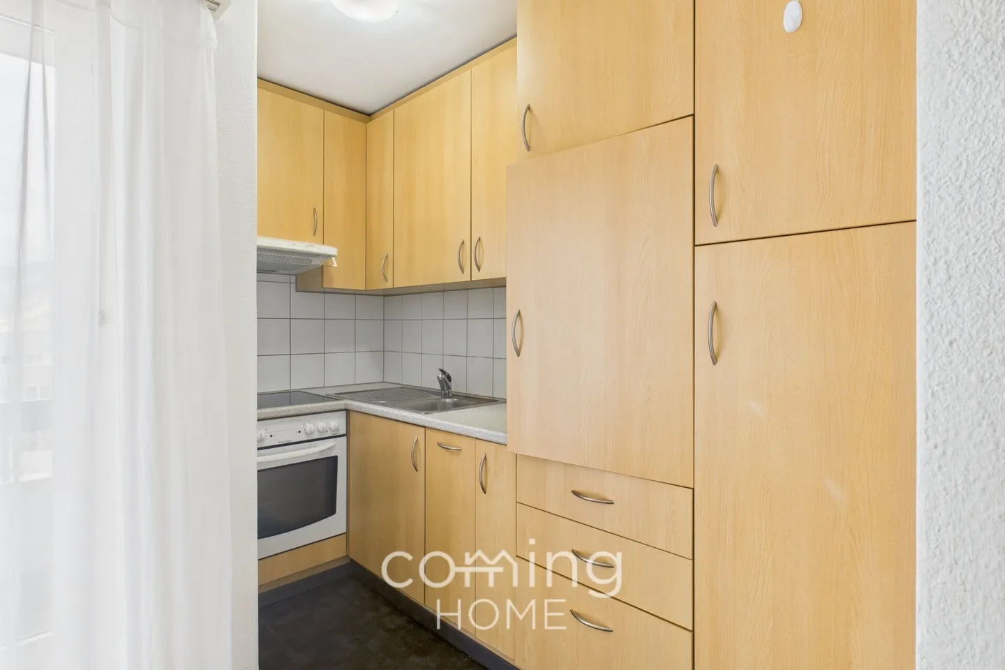 Compact Studio in Visp - sunny location with mountain view - Photo 7 of 9