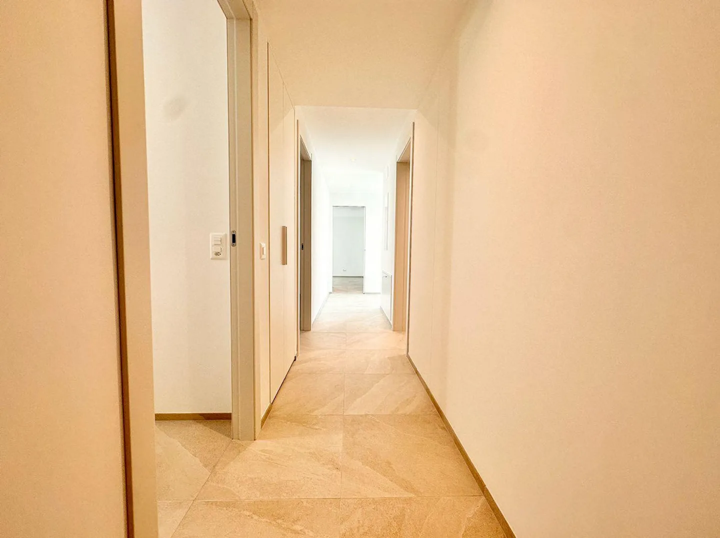 Appartements 3.5 pièces avec jardin privé et vue sur le lac - Tenero - Photo 6 sur 13