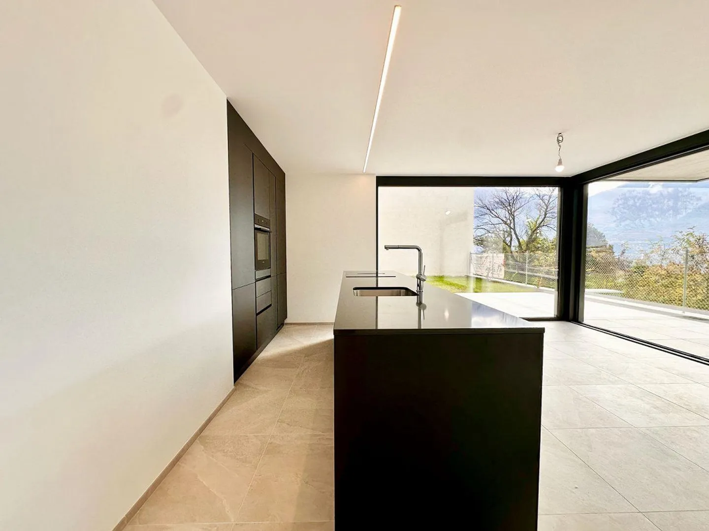 Appartements 3.5 pièces avec jardin privé et vue sur le lac - Tenero - Photo 13 sur 13