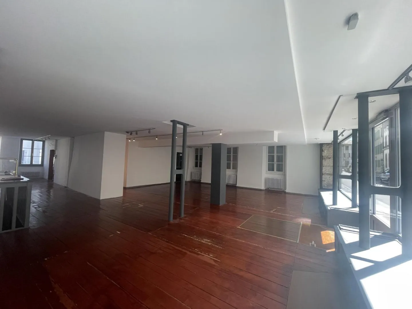 Arcade commerciale de 120 m2 au cœur de Nyon - Photo 5 sur 10