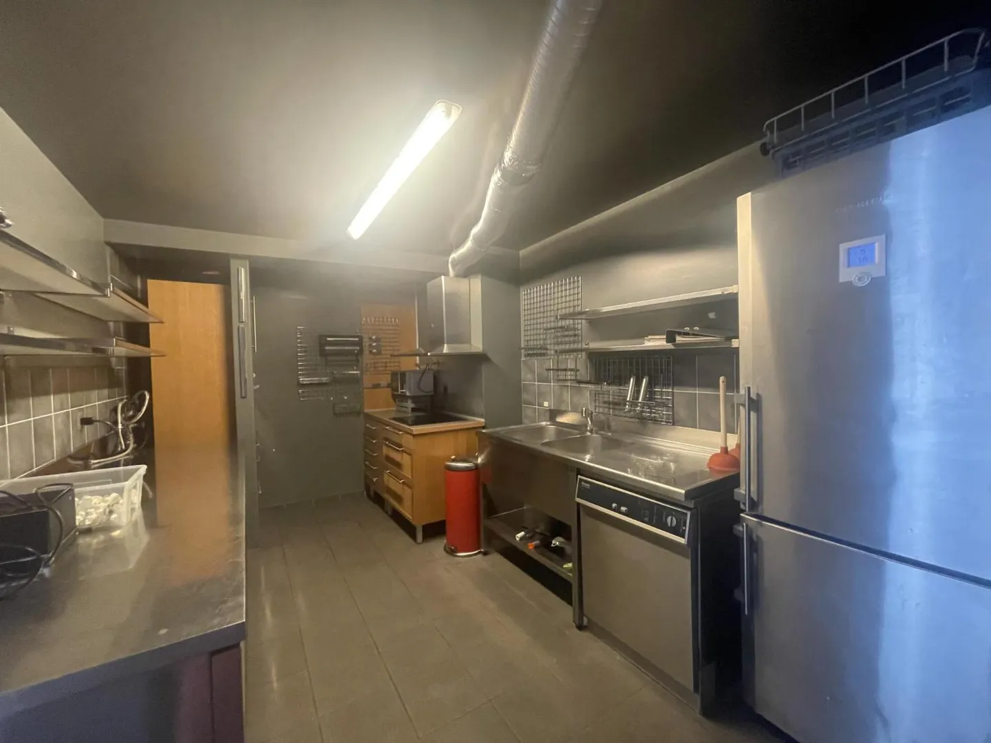 Arcade commerciale de 120 m2 au cœur de Nyon - Photo 7 sur 10