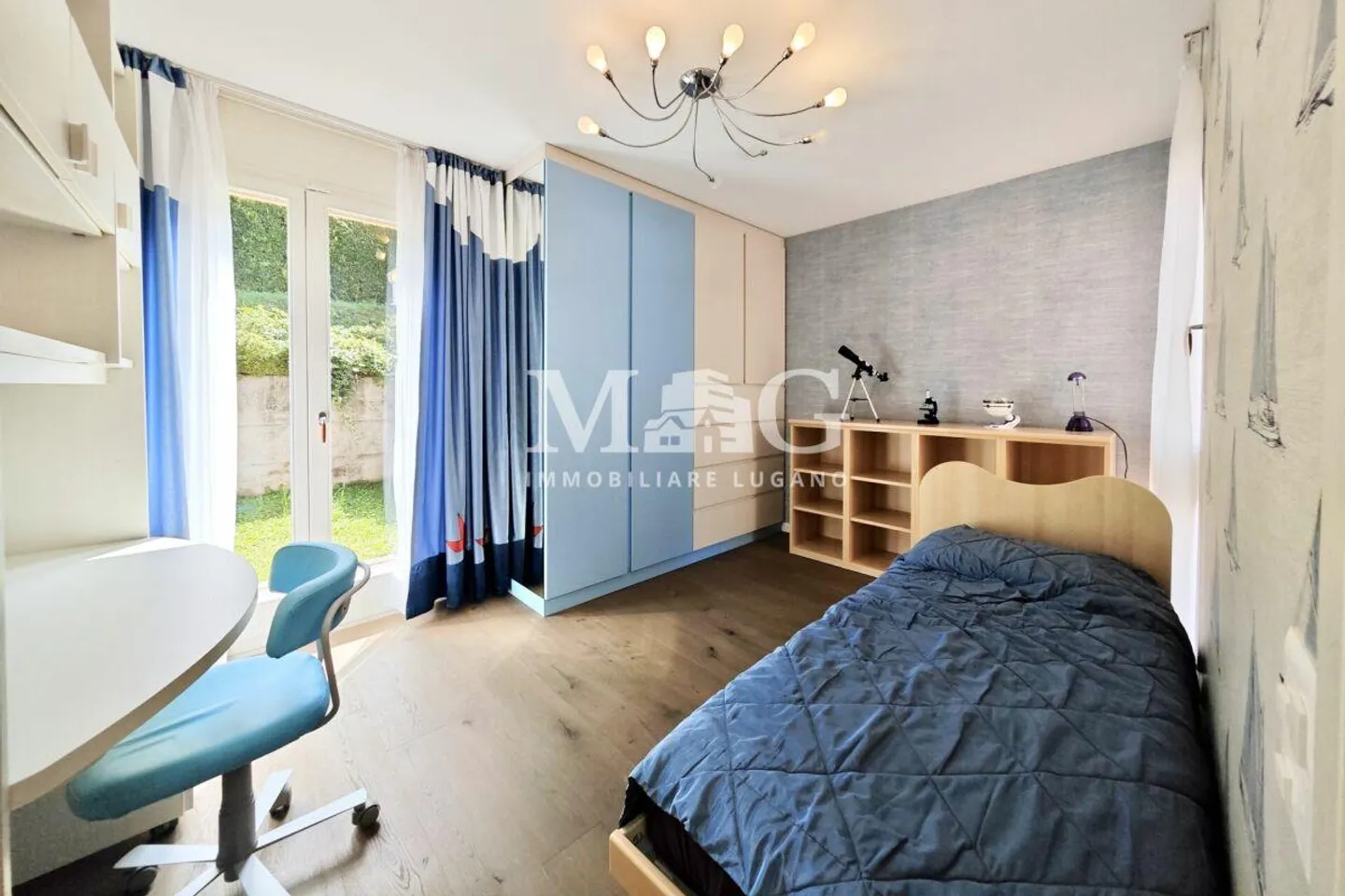 Montagnola, Collina d'Oro: Single-family villa with pool and lake view - Photo 16 of 21