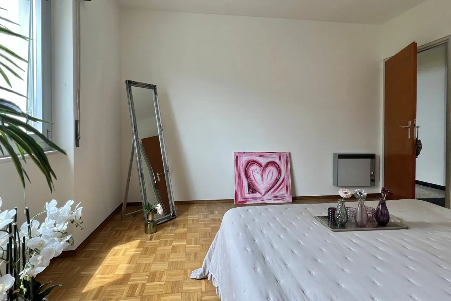 Appartamento 4,5 locali in una casa bifamiliare con vista lago a 180°, grande terrazza solare e giardino privato - Foto 20 di 50