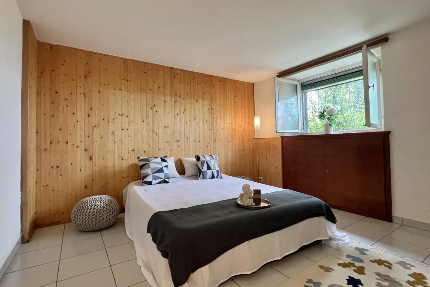 Appartamento 4,5 locali in una casa bifamiliare con vista lago a 180°, grande terrazza solare e giardino privato - Foto 35 di 50