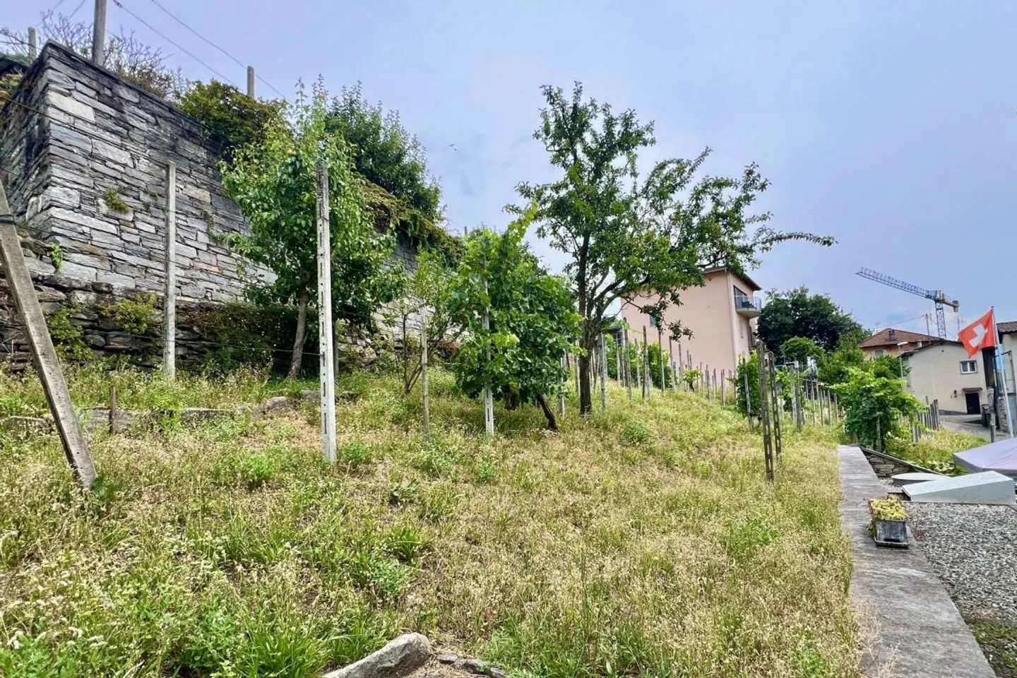 Appartamento 4,5 locali in una casa bifamiliare con vista lago a 180°, grande terrazza solare e giardino privato - Foto 43 di 50