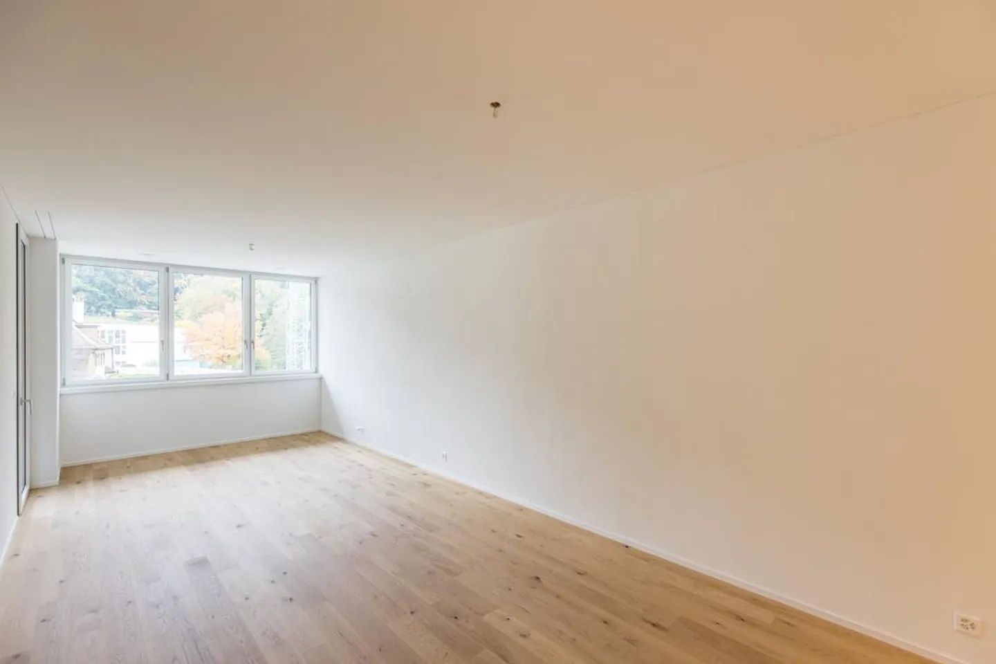 Moderne 2.5-Zimmerwohnung - Foto 7 von 11
