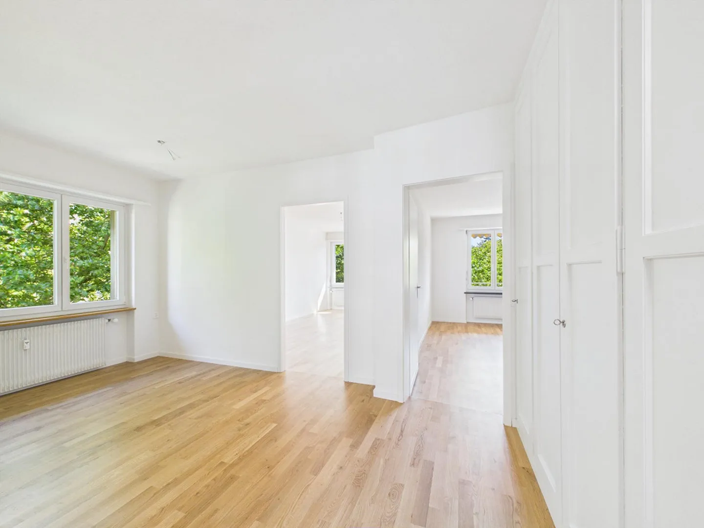 Freshly renovated & bright 4.5-room apartment in a central location - Photo 6 of 21