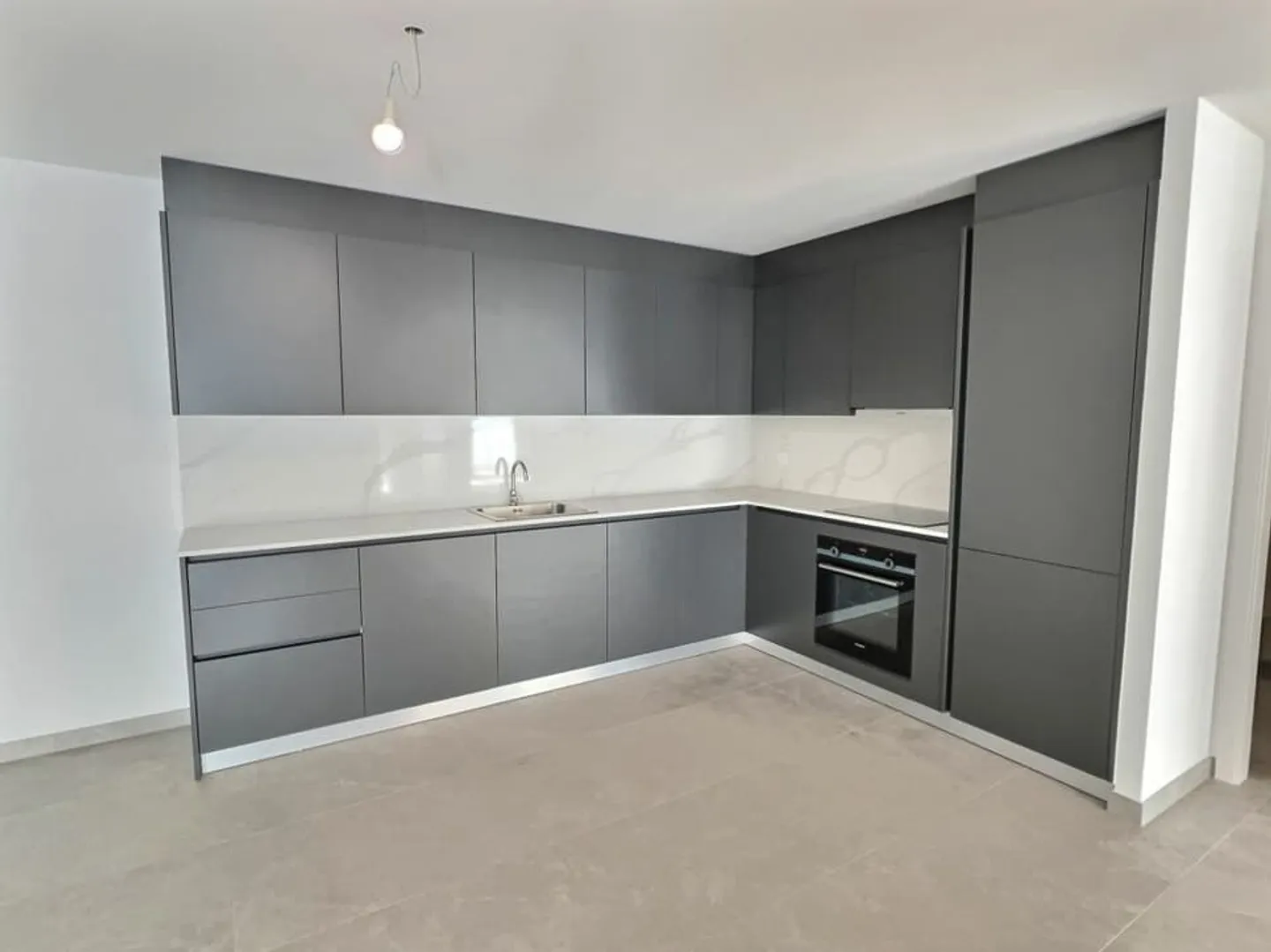 Spacieux 3,5p avec grande terrasse de 30m2 - Foto 9 di 13