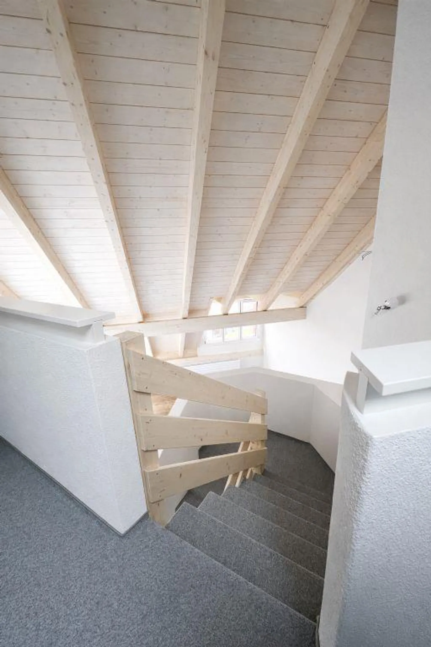 CALME | CENTRAL | MAISONETTE - Photo 11 sur 13