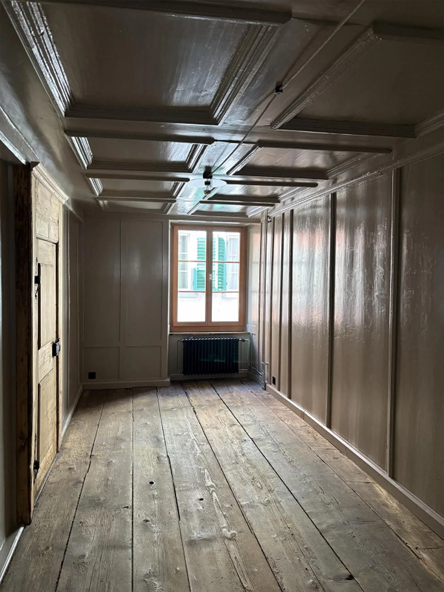 Appartement unique de 2 pièces dans la vieille ville de Chur – Première location - Photo 4 sur 8