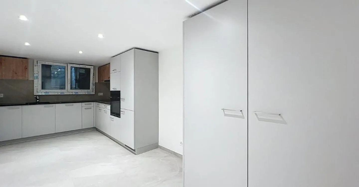 2 ½ pièces - entièrement rénové à Romont ! - Photo 3 sur 6