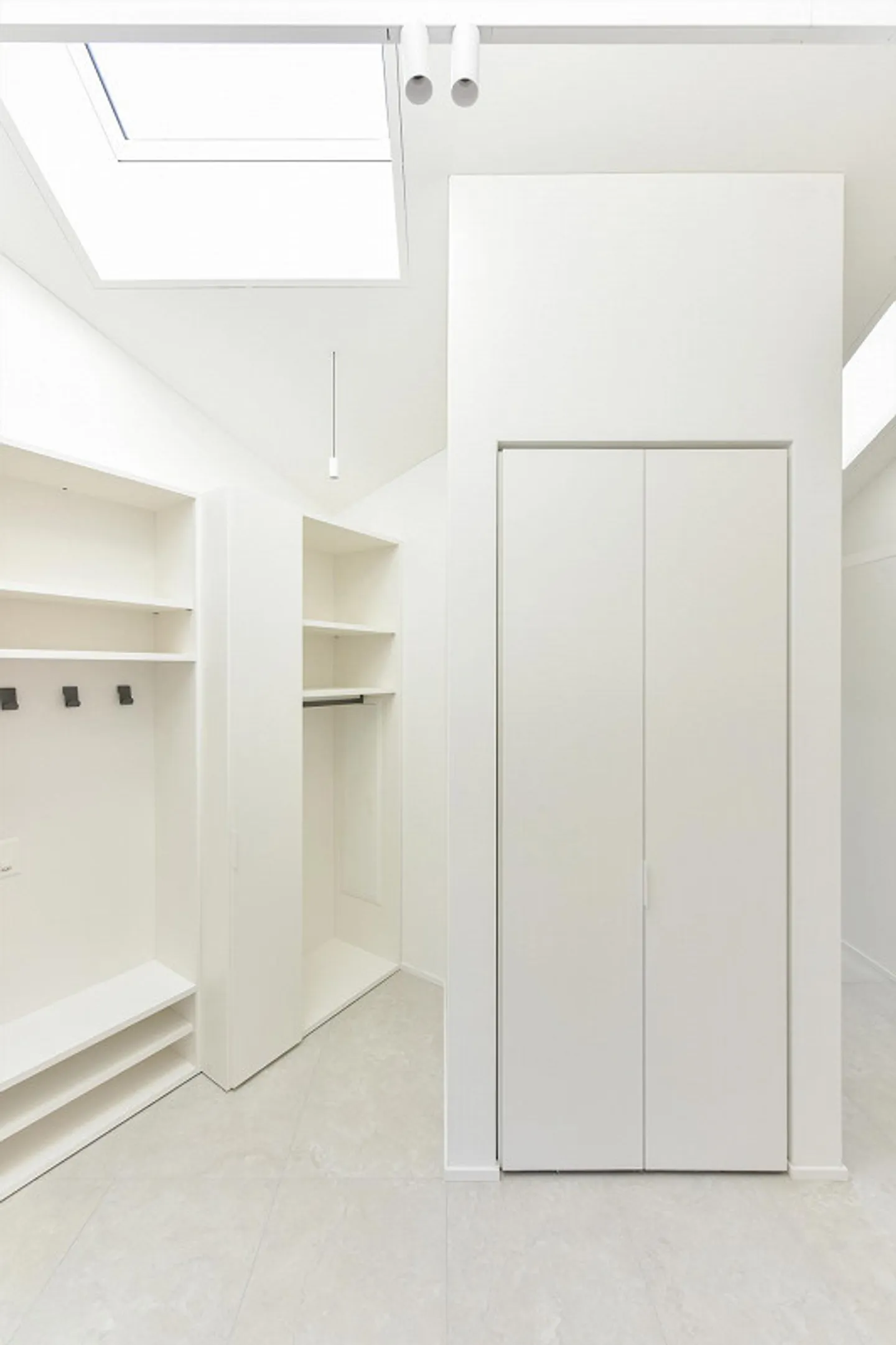 Stilvolles Penthouse mit Aussicht - Foto 6 von 13