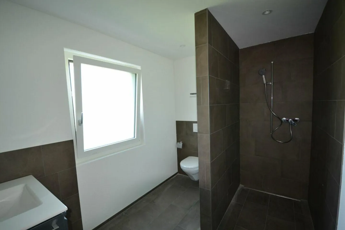 Modernes Apartment in der Natur - Foto 6 von 8