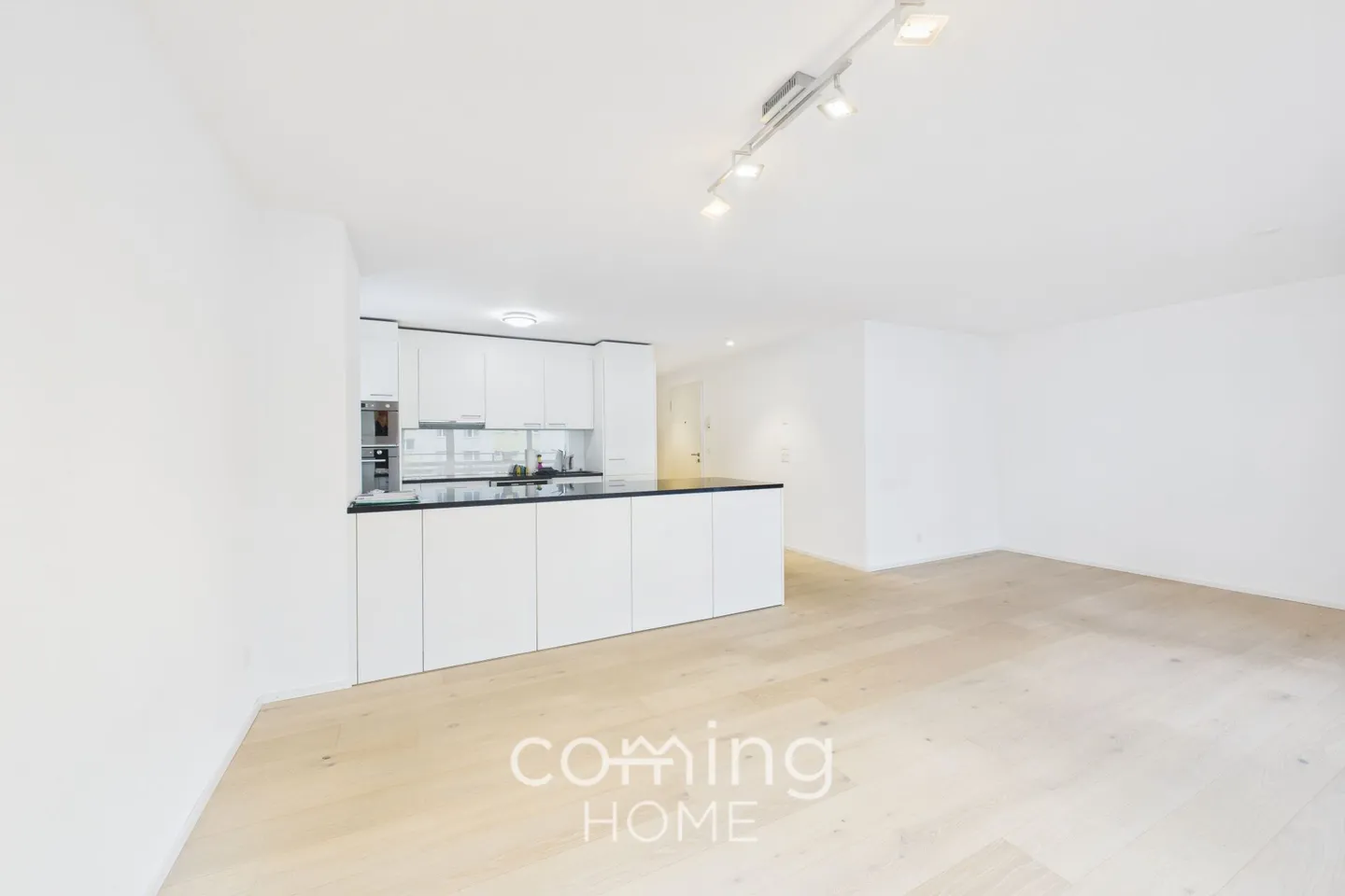 Moderno appartamento in affitto di 4,5 stanze a Naters - soleggiato, nuovo e con ampi spazi esterni - Foto 2 di 13